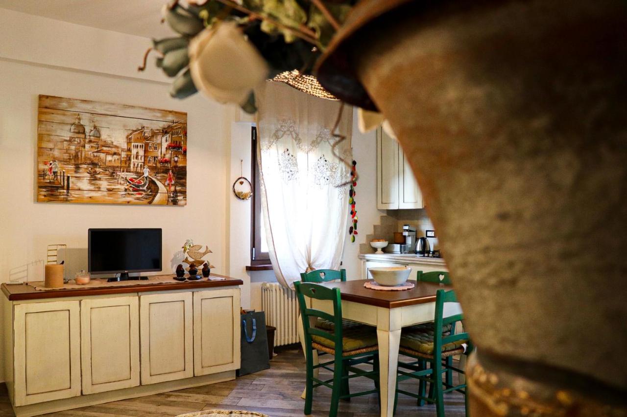 ガルダCasa Salviaアパートメント エクステリア 写真